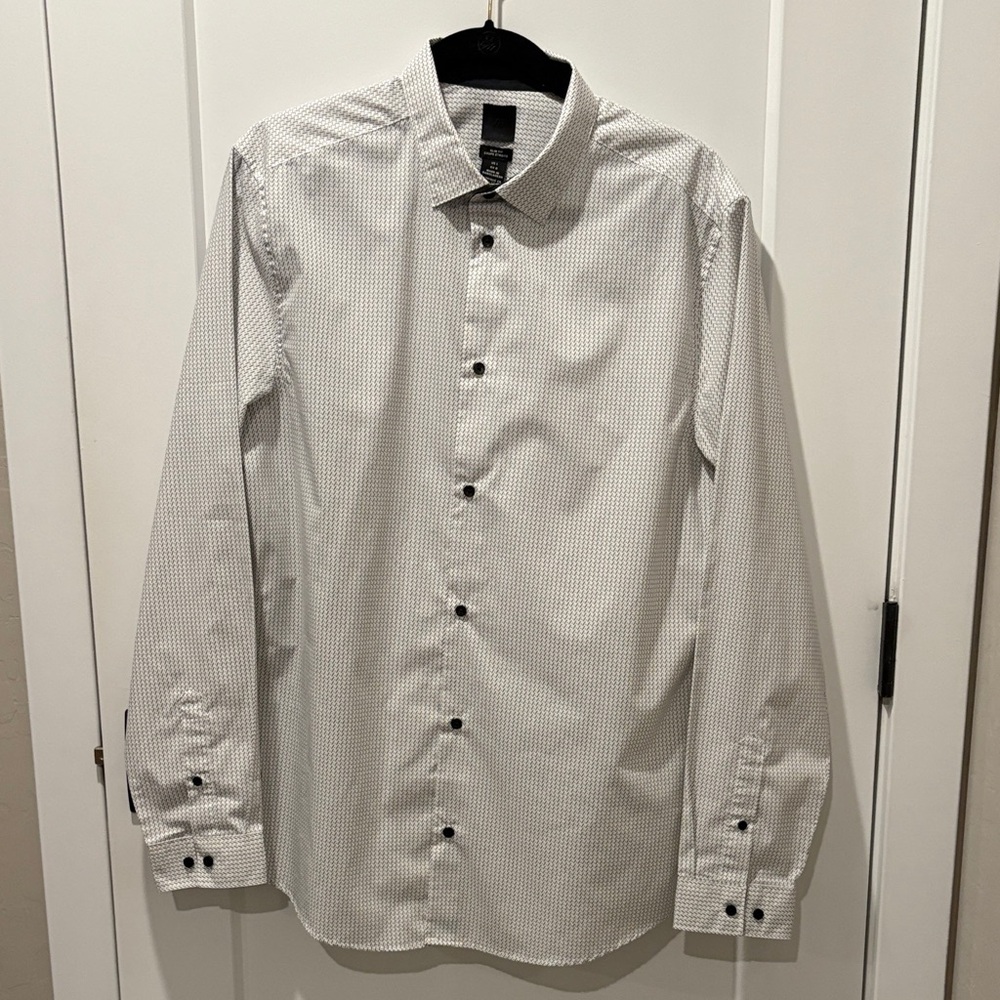 H&M Men's White Checkered Dress Shirt
